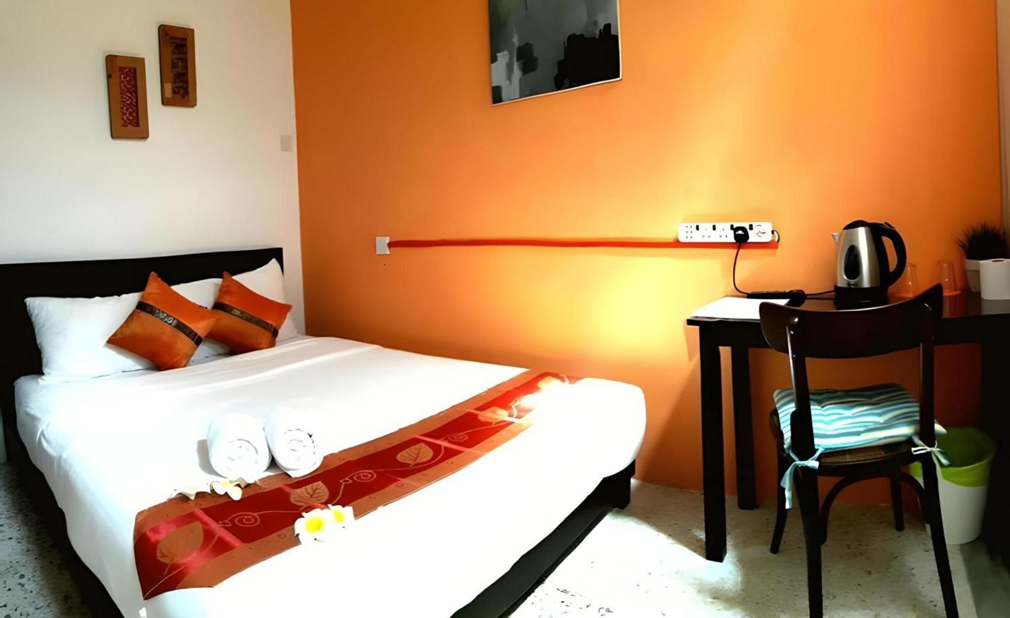 Oyo 91068 Elephant House Boutique Hotel George Town Buitenkant foto