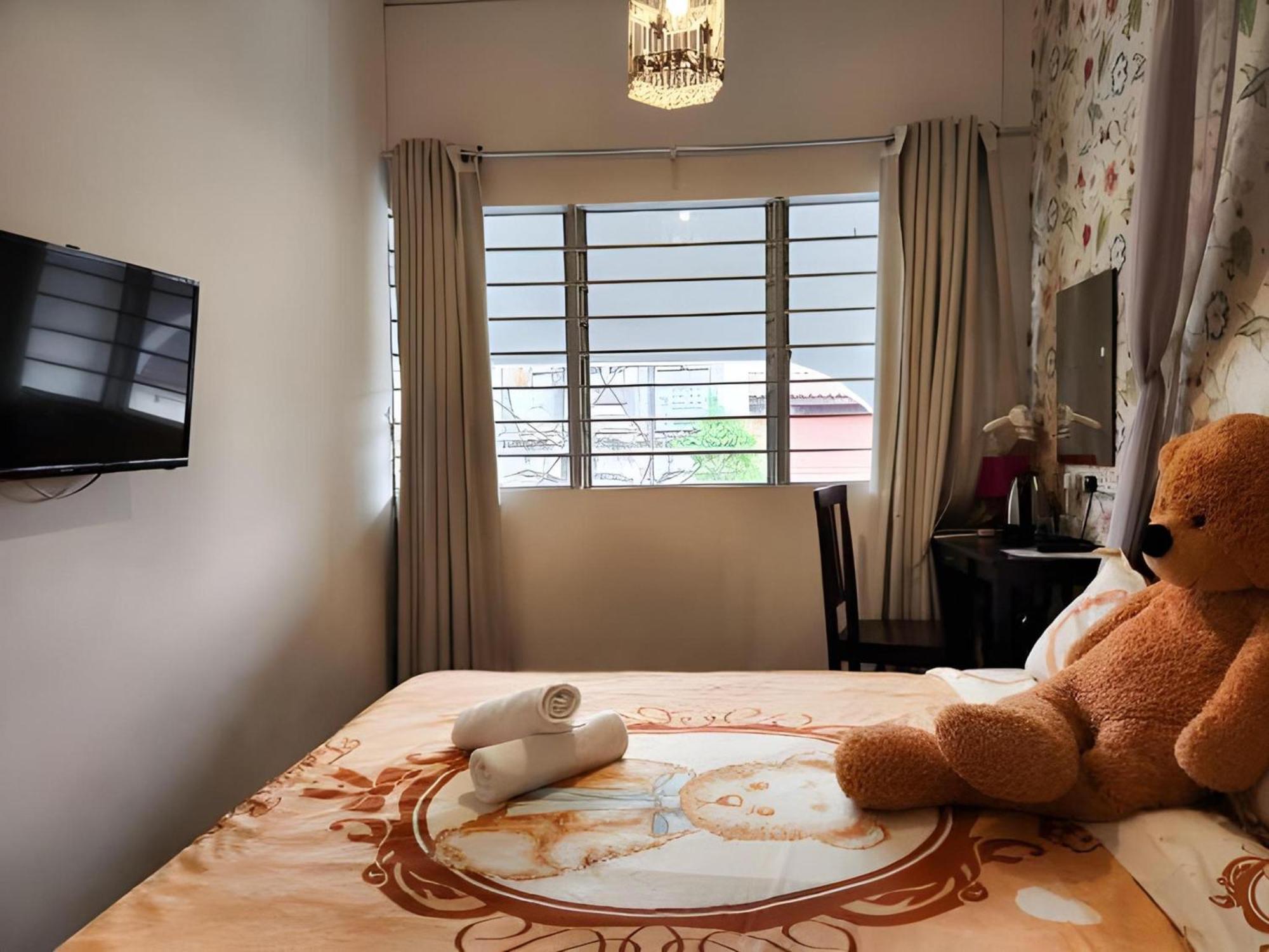 Oyo 91068 Elephant House Boutique Hotel George Town Buitenkant foto