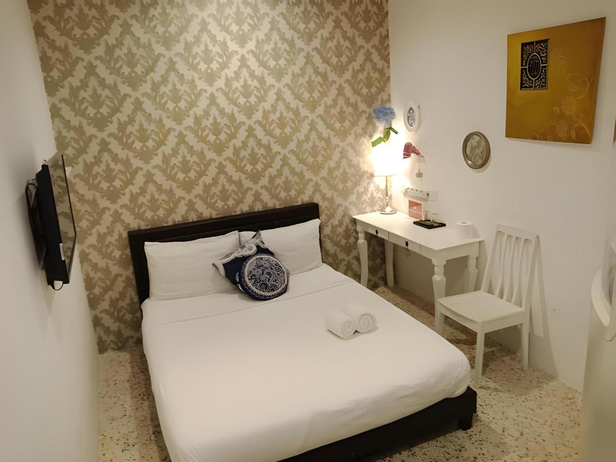 Oyo 91068 Elephant House Boutique Hotel George Town Buitenkant foto